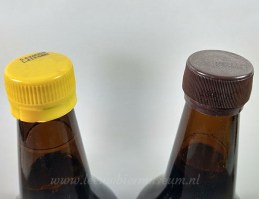 Leeuw bier donker halve liter 2005 doppen